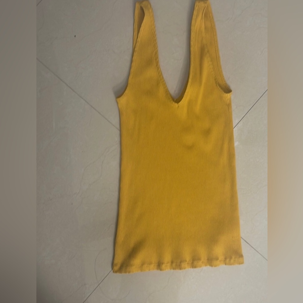 Express tank top mustard color